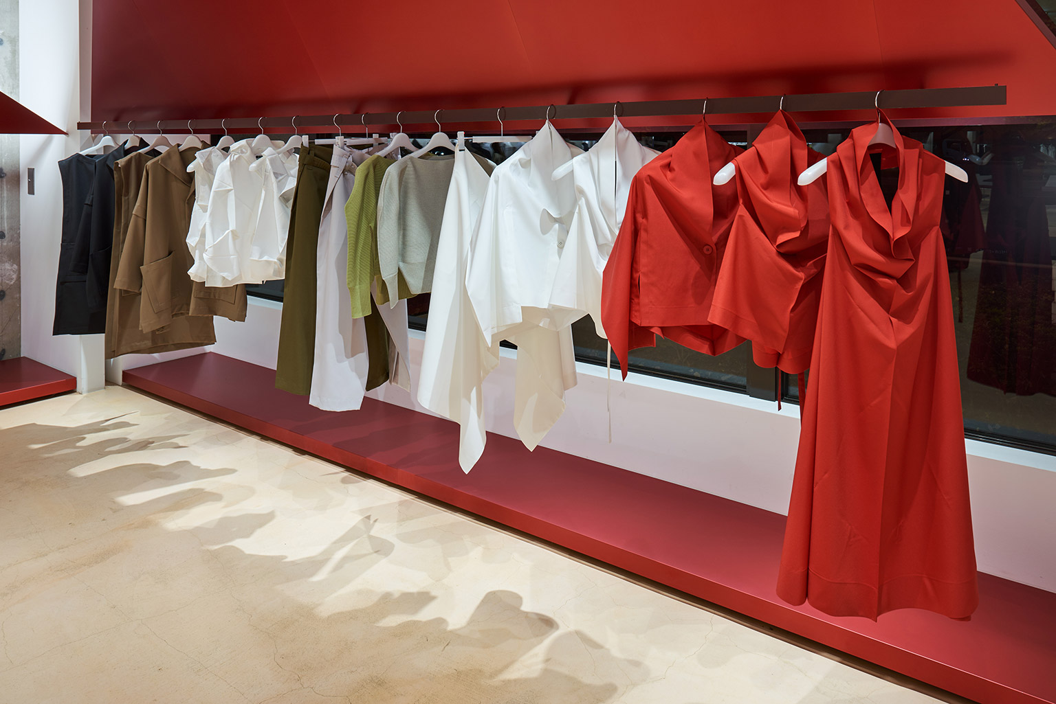 ISSEY MIYAKE MARUNOUCHI