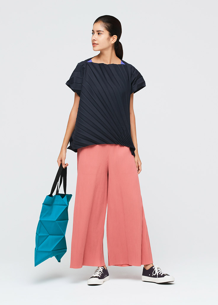 LUNA PLEATS