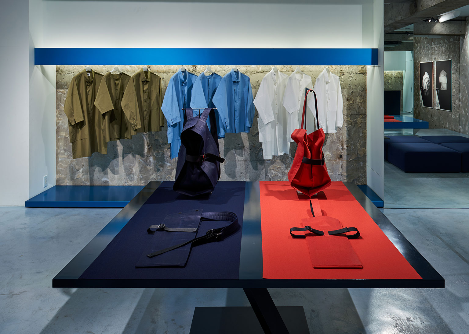 REALITY LAB. ISSEY MIYAKE