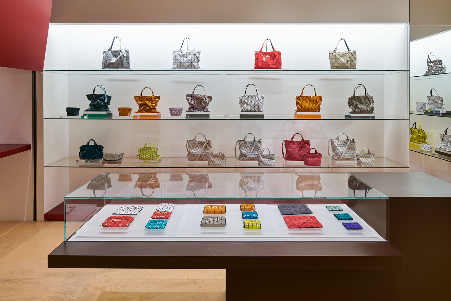 ISSEY MIYAKE MARUNOUCHI