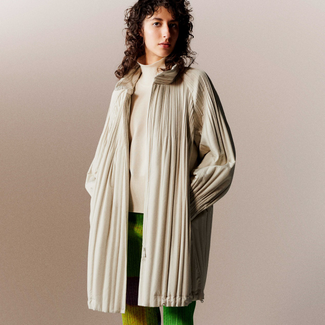 PLEATS PLEASE ISSEY MIYAKE | ブランド | ISSEY MIYAKE INC ...