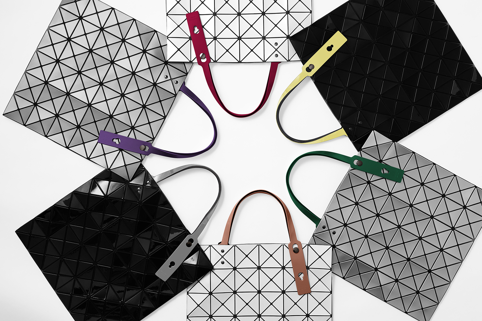 松屋銀座 伊勢丹新宿店に期間限定ショップ Cloud が登場 Bao Bao Issey Miyake ニュース Issey Miyake Inc イッセイ ミヤケ