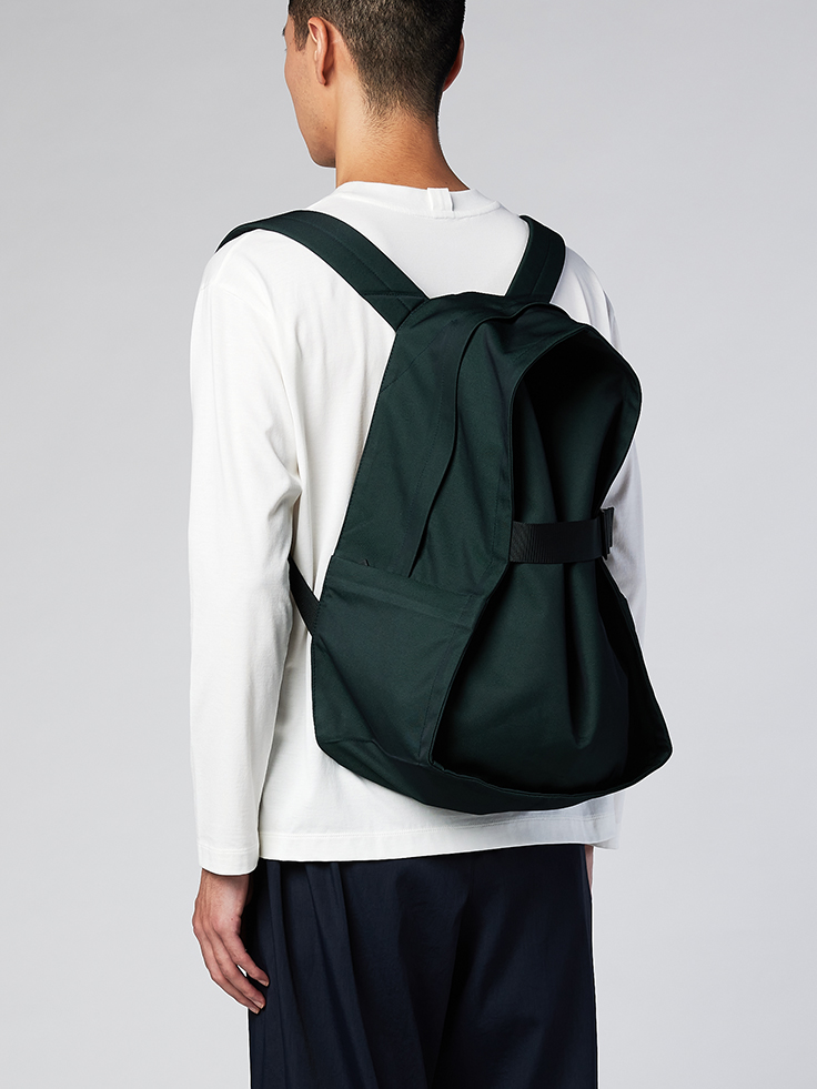 買い取り イッセイミヤケ 132 5. ISSEY MIYAKE OBI リュック 鞄